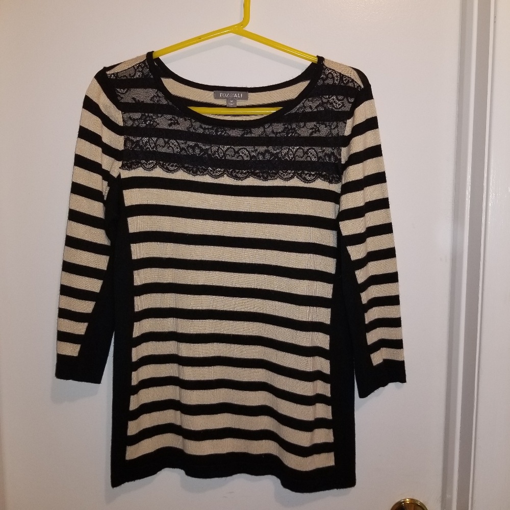 Roz & Ali Lace Striped Sweater 3/4 Sleeves Size M